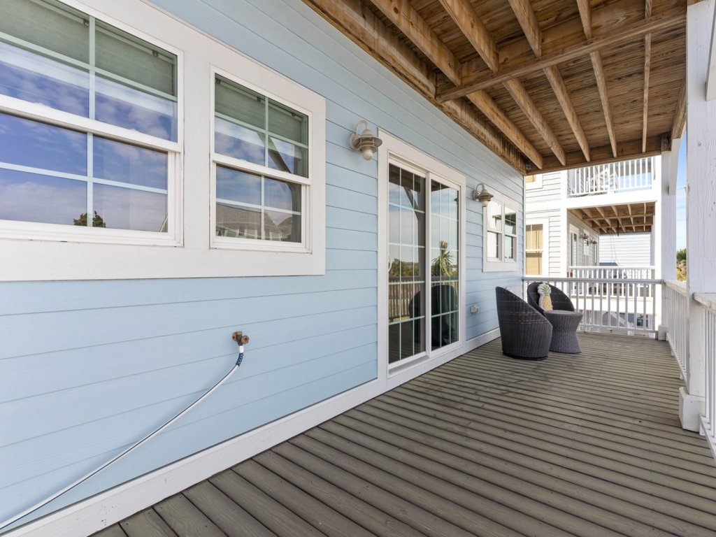 Isle Be There / 227 Gerda Ave Vacation Rental in Holden Beach - RedAwning