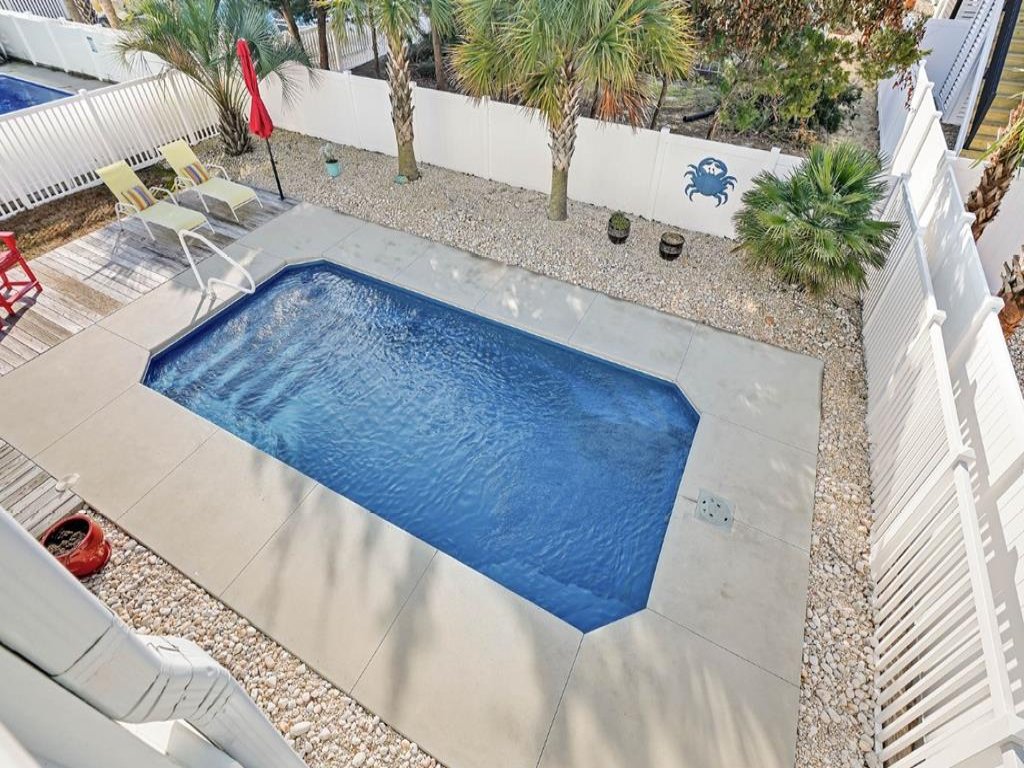 Castle in the Sand / 219 Gerda Ave Vacation Rental in Holden Beach - RedAwning