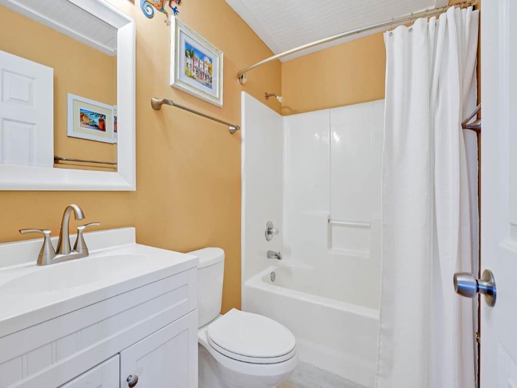 Castle in the Sand / 219 Gerda Ave Vacation Rental in Holden Beach - RedAwning