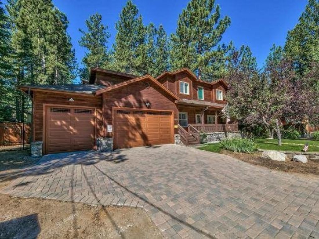 2291 Sutter Trail Vacation Rental in California - RedAwning