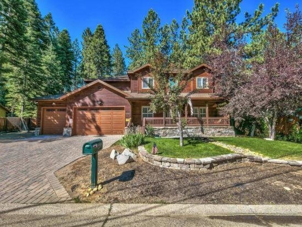 2291 Sutter Trail Vacation Rental in California - RedAwning