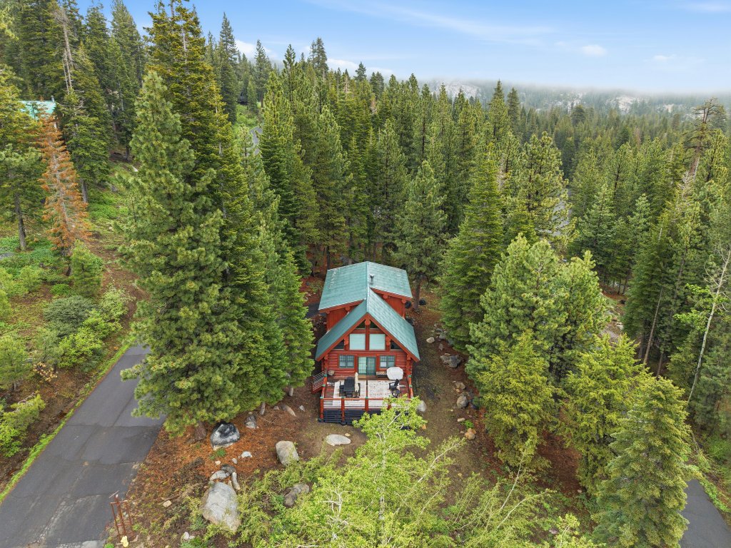 Beautiful Spacious Log Cabin- VH401 Vacation Rental in Bear Valley - RedAwning