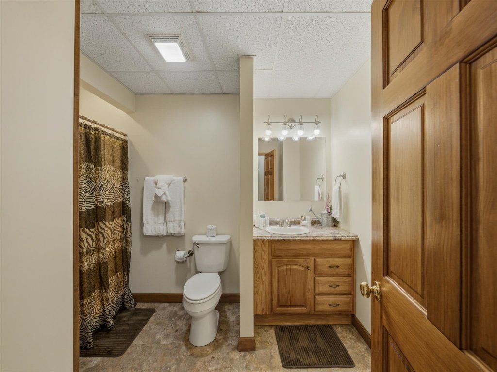 The Elysian Retreat Vacation Rental in Pigeon Forge - RedAwning