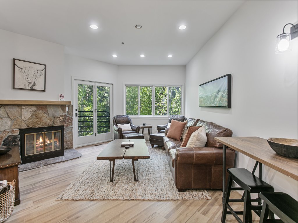 Mountain Escape with Loft & Private Deck Vacation Rental in Park City - RedAwning