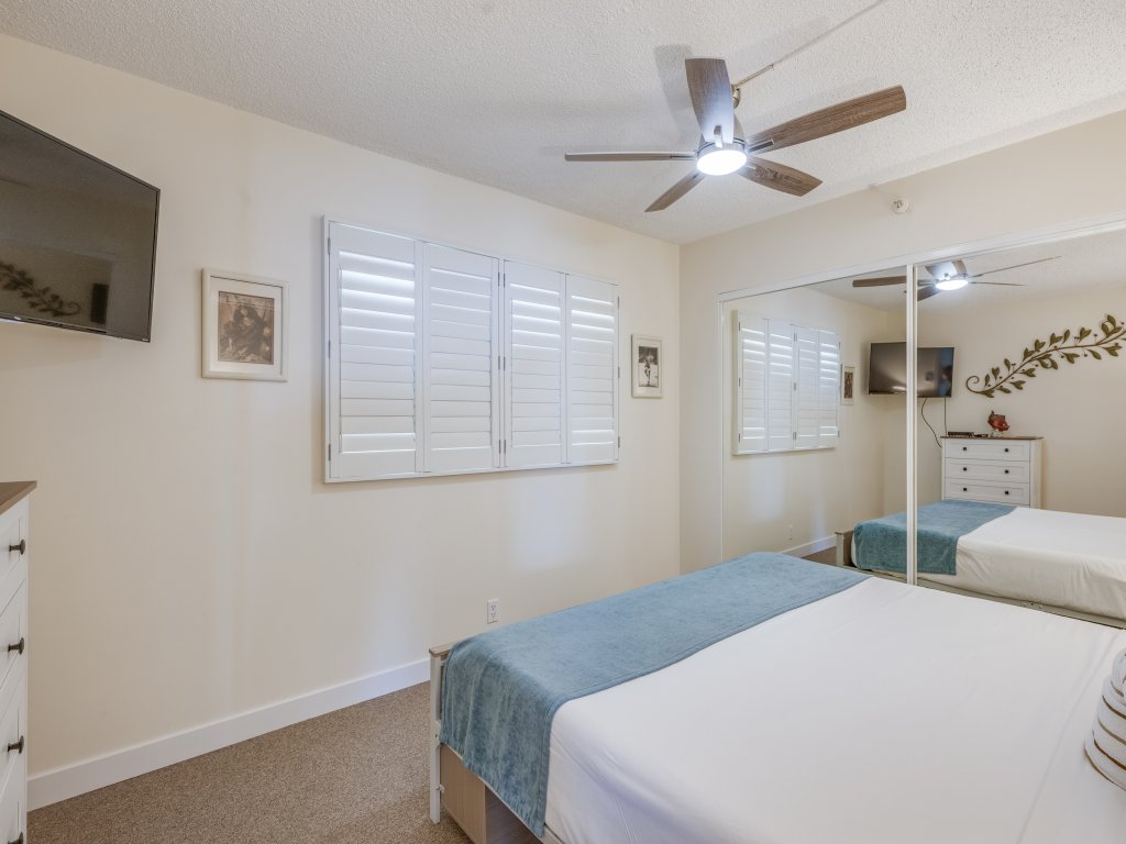 Valley Isle #1209 Vacation Rental in Lahaina - RedAwning