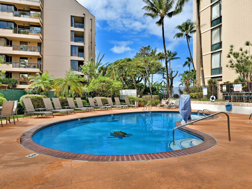 Valley Isle #1206 Vacation Rental in Lahaina - RedAwning