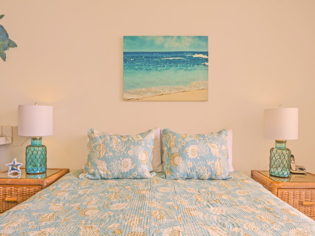 Valley Isle #806 Vacation Rental in Lahaina - RedAwning
