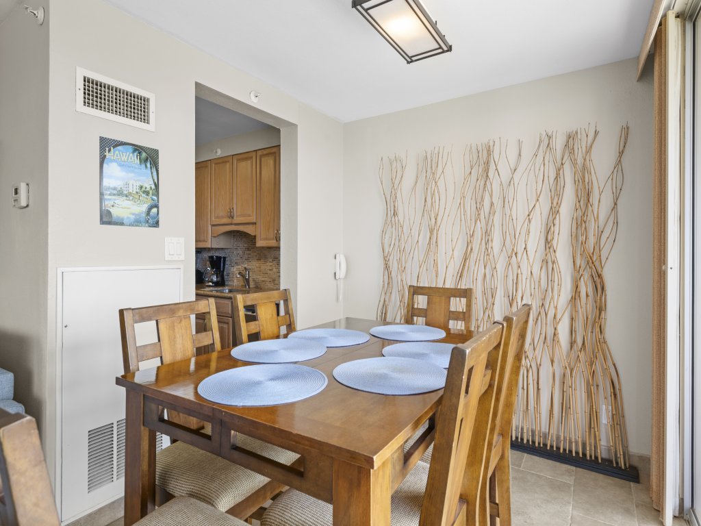 Royal Kahana #911 Vacation Rental in Lahaina - RedAwning