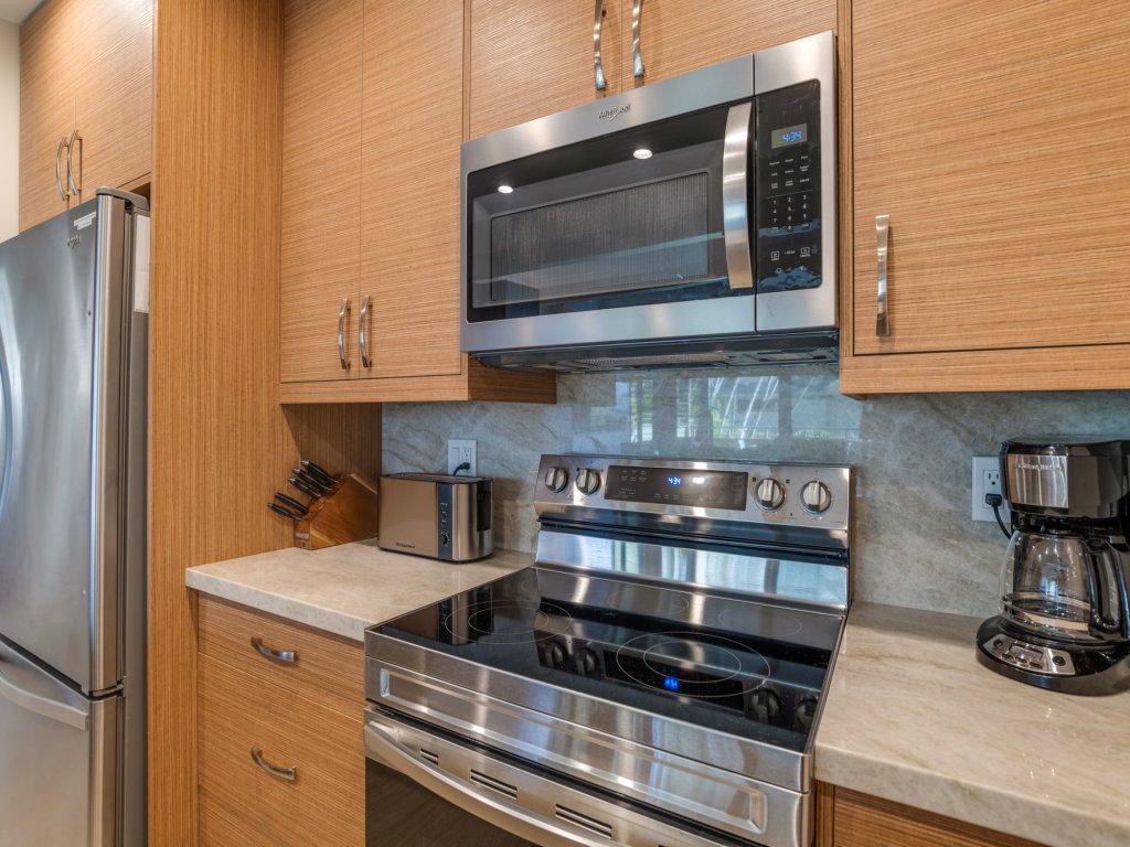 Kahana Outrigger #1A2 Vacation Rental in Lahaina - RedAwning