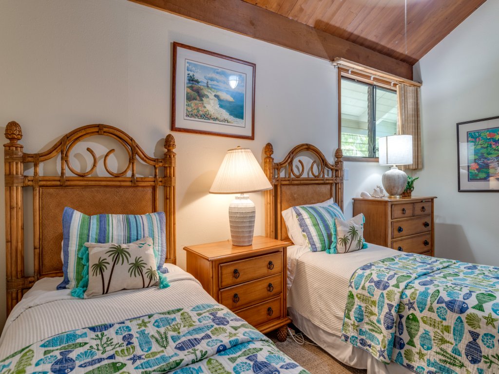 Kahana Outrigger #2B1 Vacation Rental in Lahaina - RedAwning