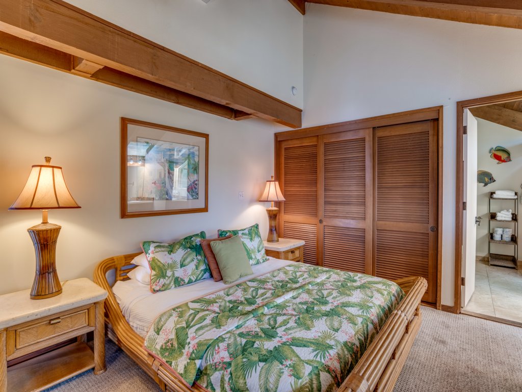 Kahana Outrigger #2B1 Vacation Rental in Lahaina - RedAwning