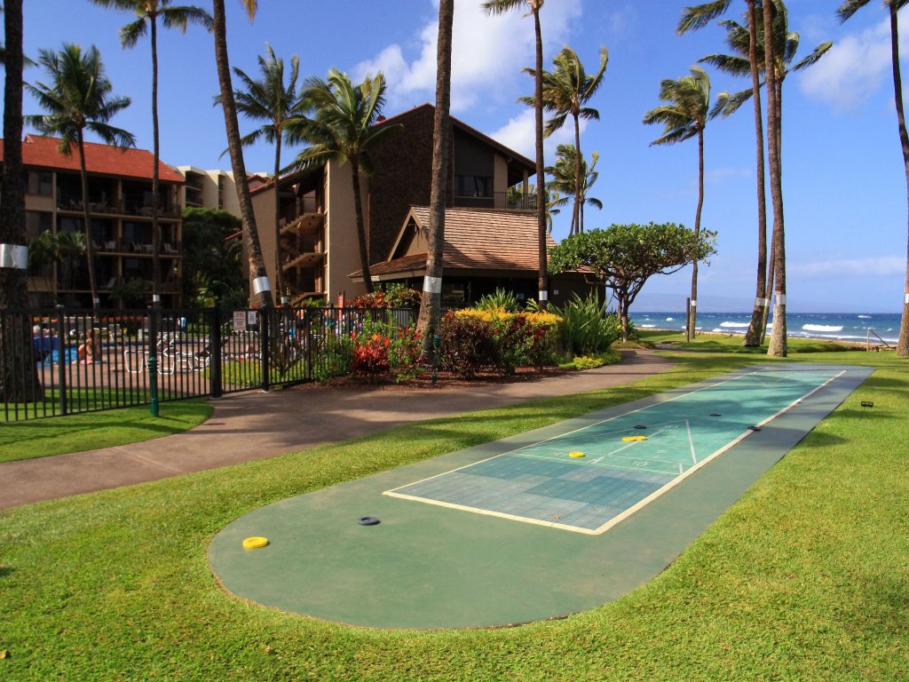 Papakea #L407 Vacation Rental in Lahaina - RedAwning