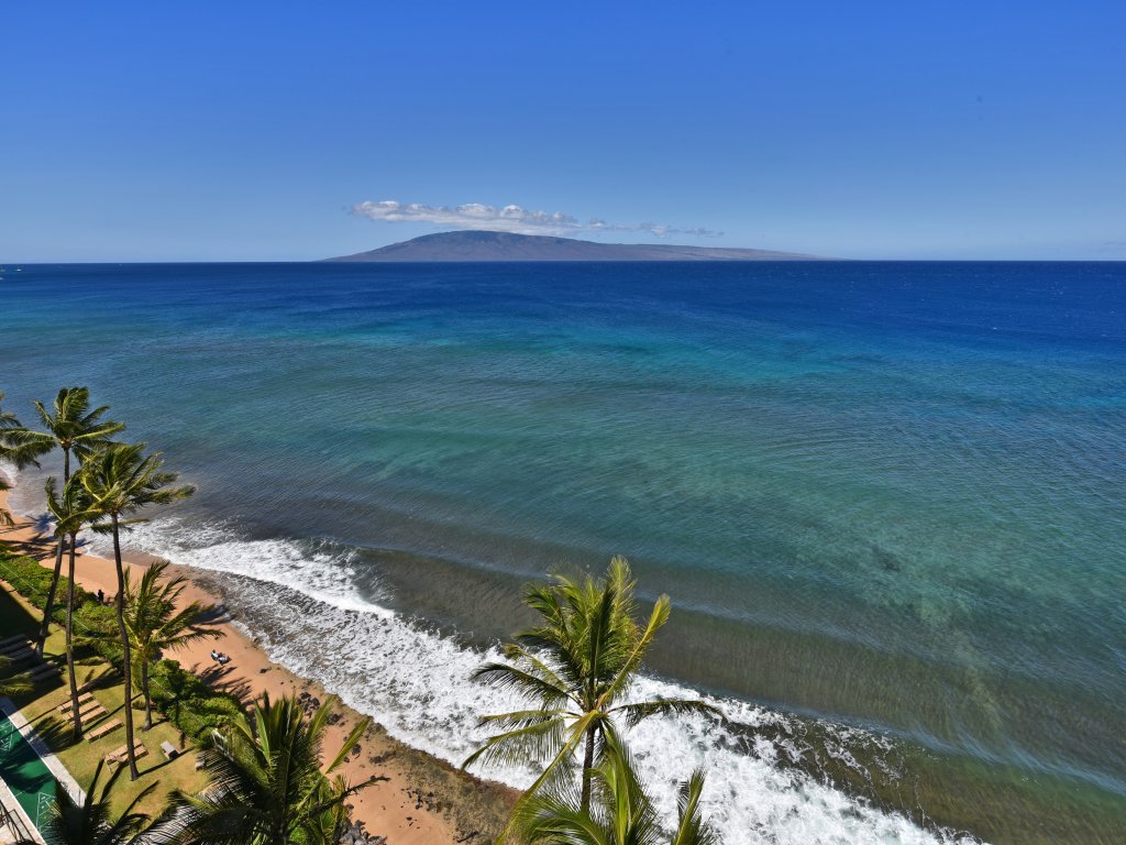 The Mahana #1104 Vacation Rental in Lahaina - RedAwning