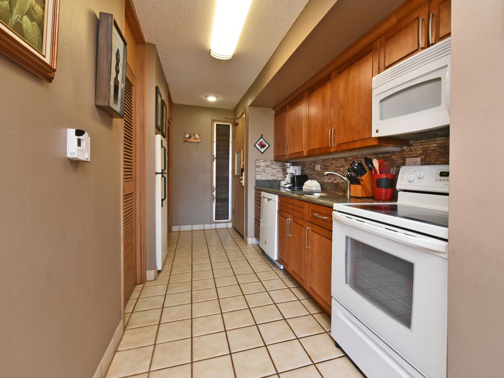 Maui Kaanapali Villas #A317 Vacation Rental in Lahaina - RedAwning