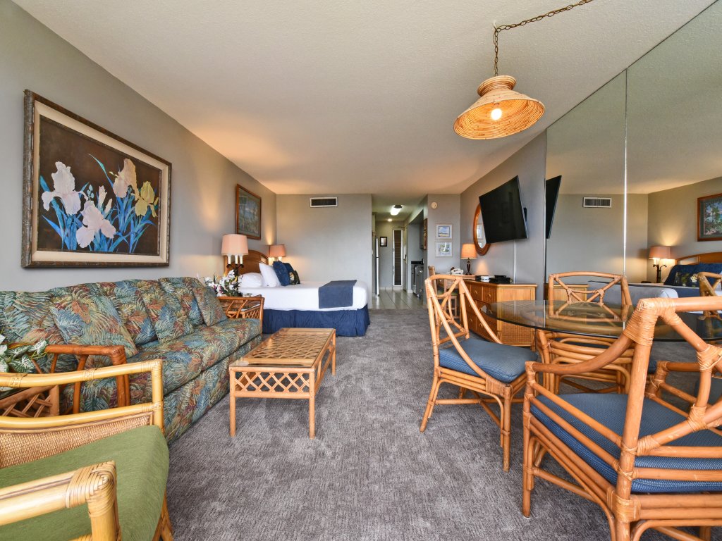Maui Kaanapali Villas #A517 Vacation Rental in Lahaina - RedAwning