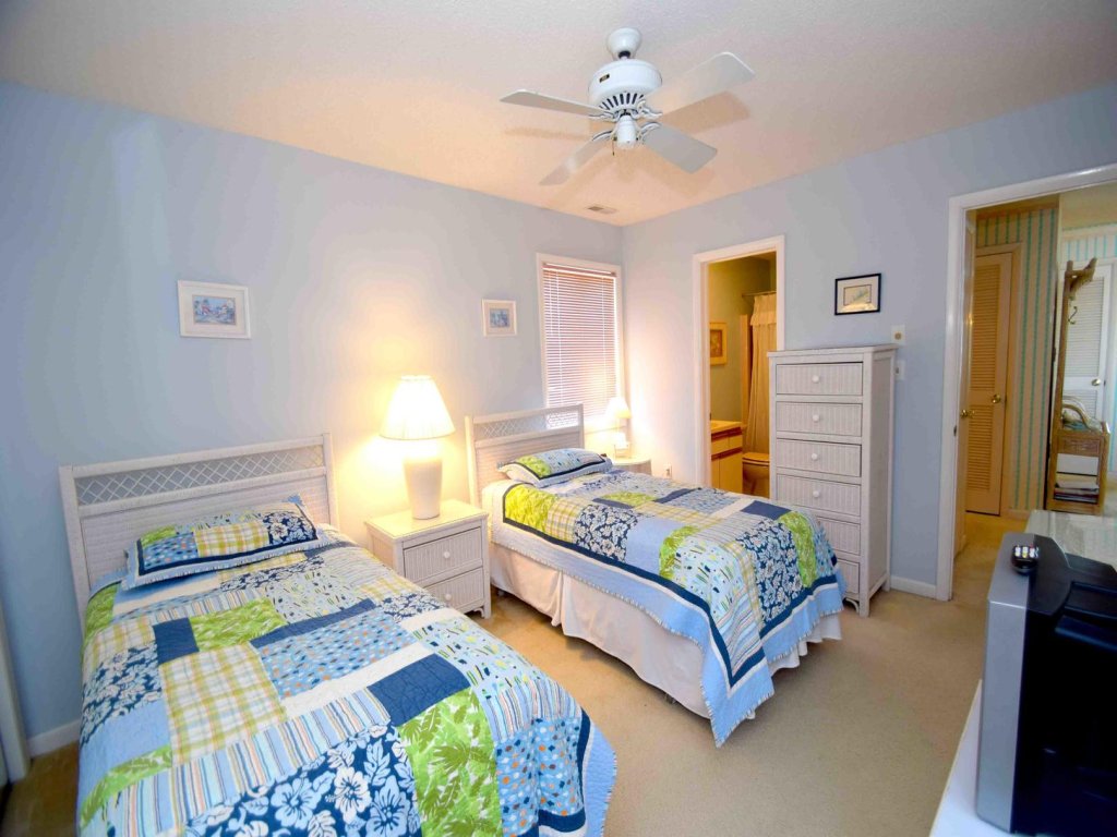 Seascape-Heron Harbour 204-4 Vacation Rental in Ocean City - RedAwning