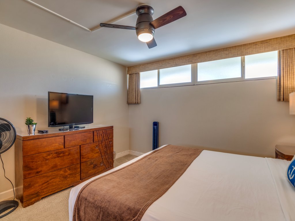 Kahana Reef #216 Vacation Rental in Lahaina - RedAwning