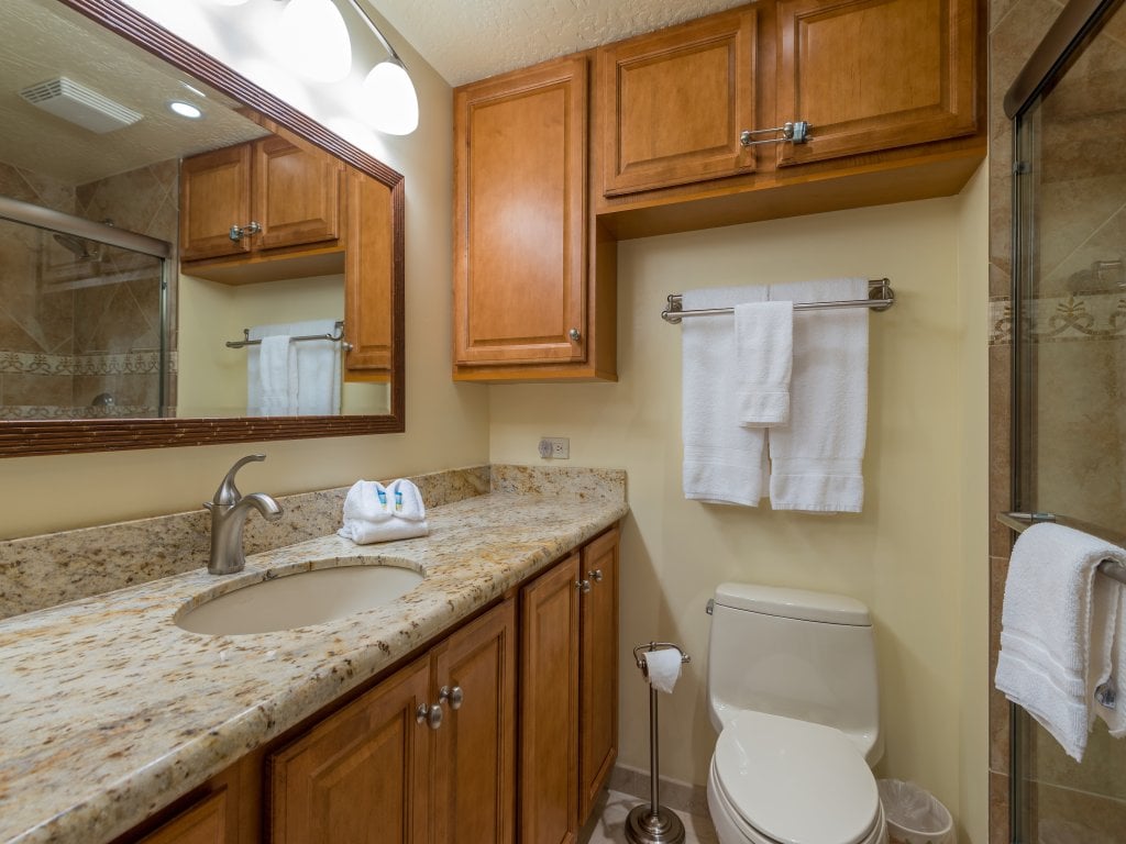 Kahana Reef #402 Vacation Rental in Lahaina - RedAwning