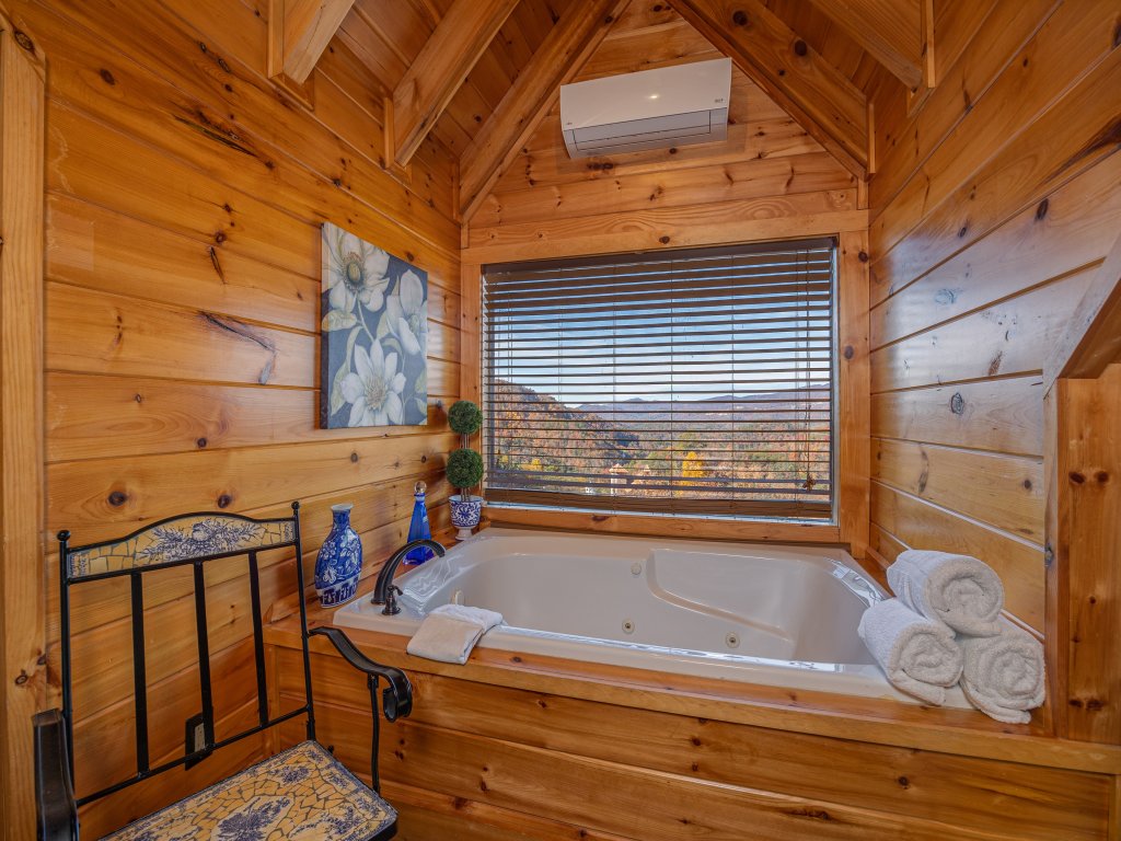 Splendid Mountain Cabin with Expansive View Vacation Rental in Sevierville - RedAwning