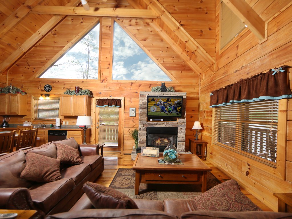 Deluxe Cabin Located in the Beautiful Smoky Mountains Vacation Rental in Sevierville - RedAwning