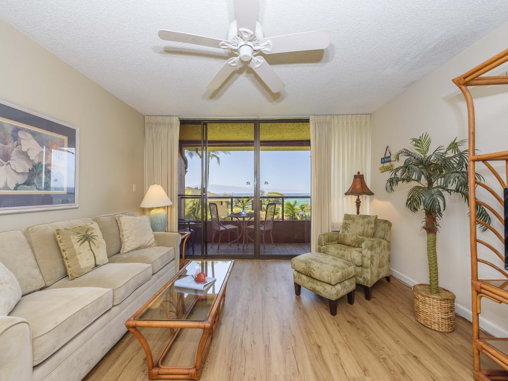 Kahana Villa F406 1 Bedroom Condo Vacation Rental in Lahaina - RedAwning