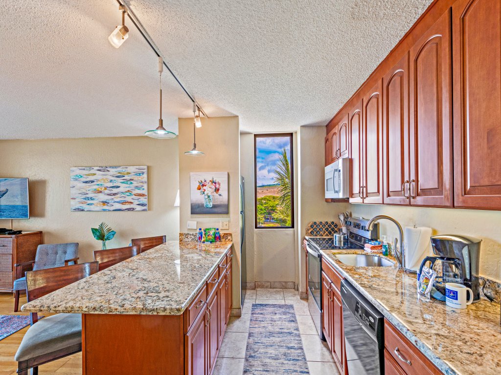 Kaanapali Shores 642 Studio Condo Vacation Rental in Lahaina - RedAwning