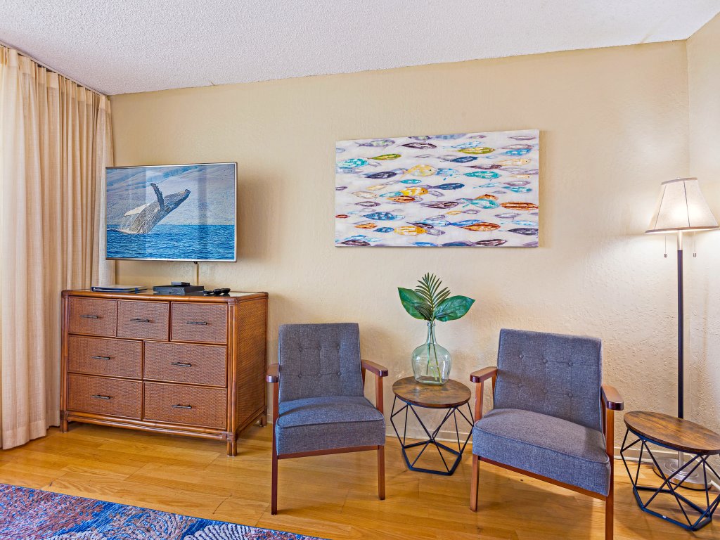 Kaanapali Shores 642 Studio Condo Vacation Rental in Lahaina - RedAwning