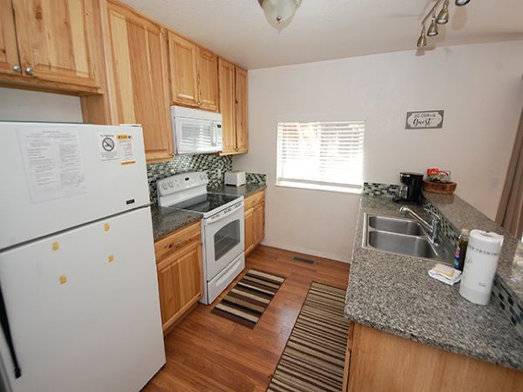 1503 Bonita Road Vacation Rental in California - RedAwning