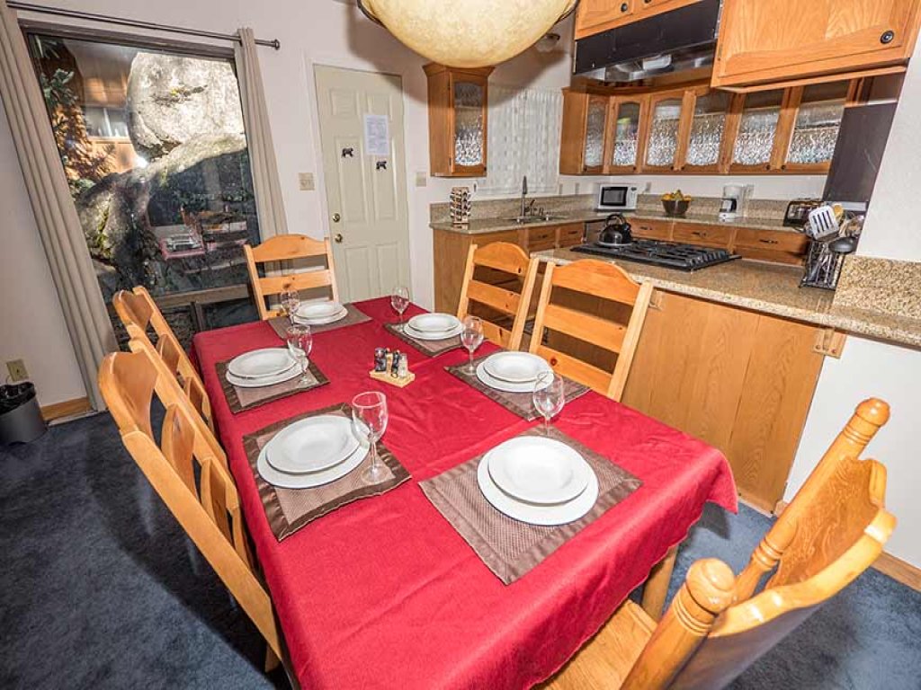 1870 Bella Coola Drive Vacation Rental in California - RedAwning