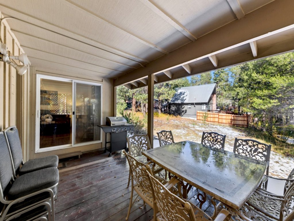 917 Tahoe Keys Blvd Vacation Rental in California - RedAwning