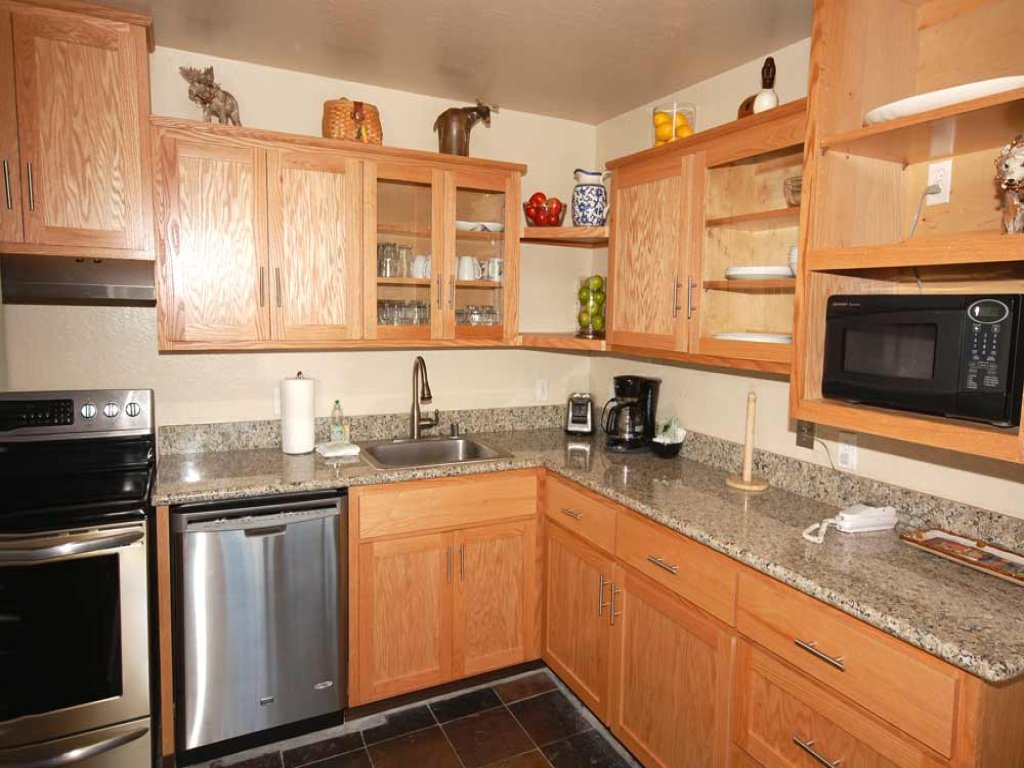 497 Tahoe Keys Blvd, 34A Vacation Rental in California - RedAwning