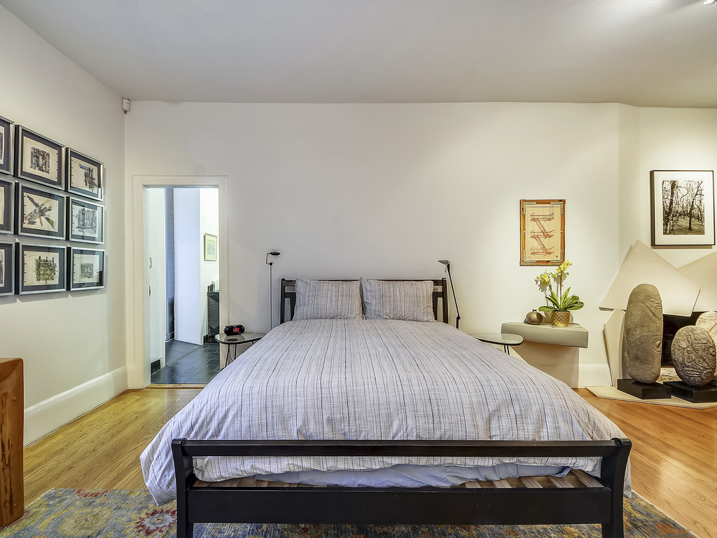 Newly Remodeled Loft in Lower Nob Hll Vacation Rental in San Francisco - RedAwning