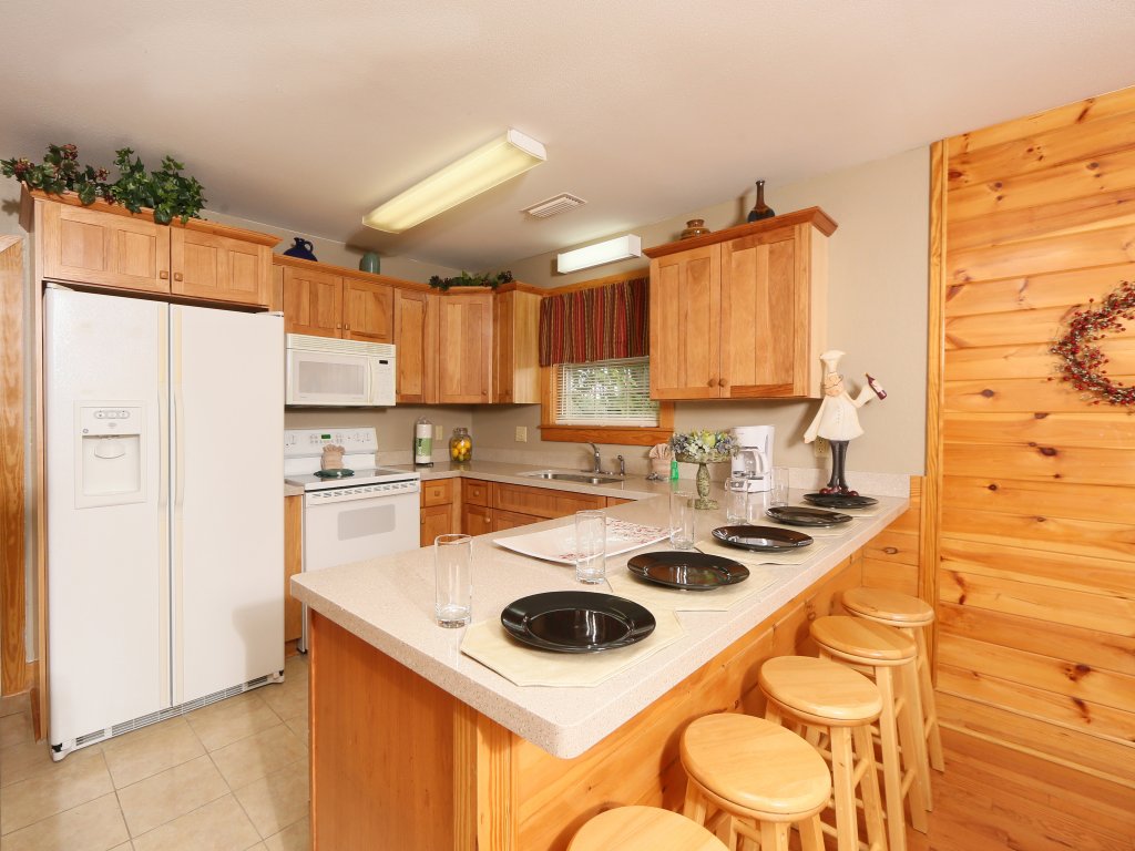 Call this Quiet Condo home for your Mountain Retreat Vacation Rental in Pigeon Forge - RedAwning