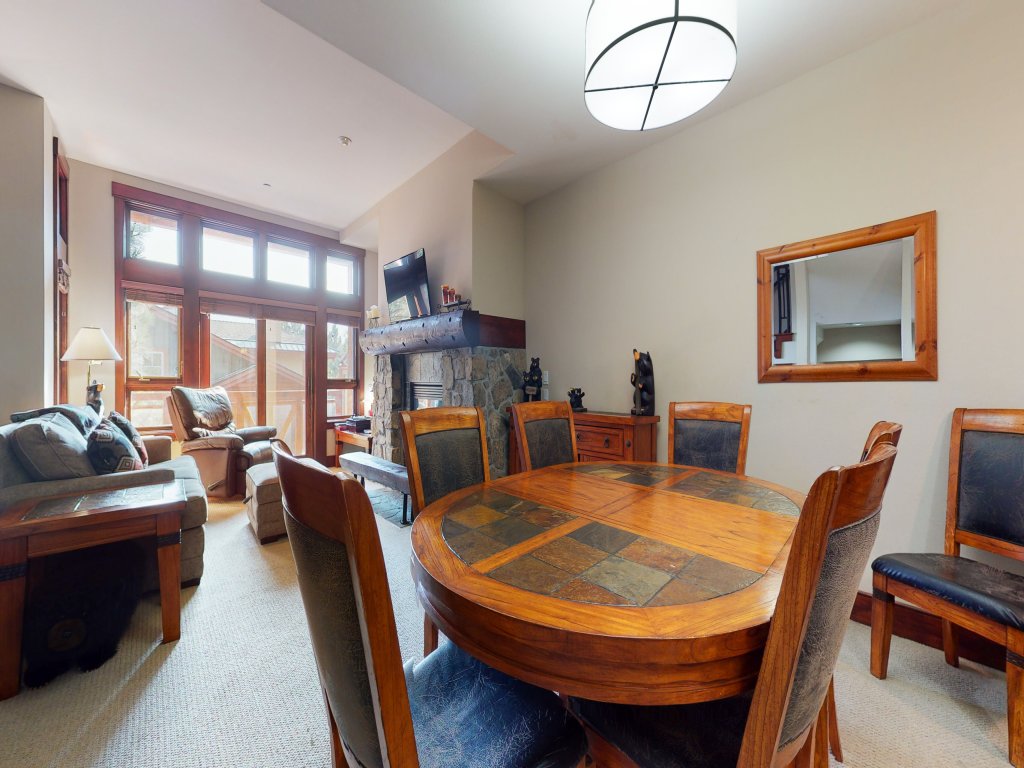 Juniper Crest 6 Luxury Home, Walk to Eagle Lodge and Gorgeous Mountain Views Vacation Rental in Mammoth Lakes - RedAwning