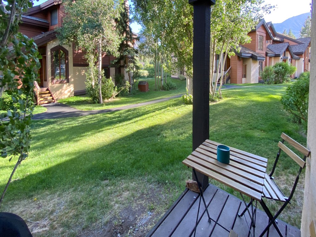Snowcreek III 441 Pet-Friendly, BBQ Grill, Updated and On the Snowcreek Meadow Vacation Rental in Mammoth Lakes - RedAwning