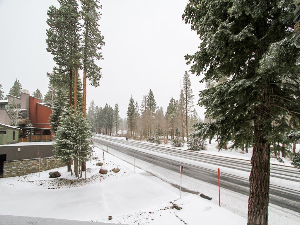 Summit 211 Spacious and Clean, Private Balcony, On Free Shuttle Route Vacation Rental in Mammoth Lakes - RedAwning