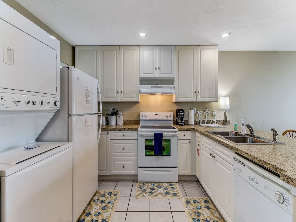 Dog Friendly Oceanfront Condo Vacation Rental in Fernandina Beach - RedAwning