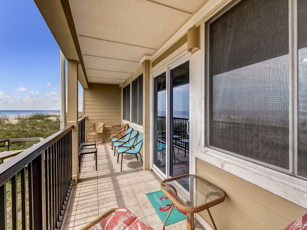 Dog Friendly Oceanfront Condo Vacation Rental in Fernandina Beach - RedAwning