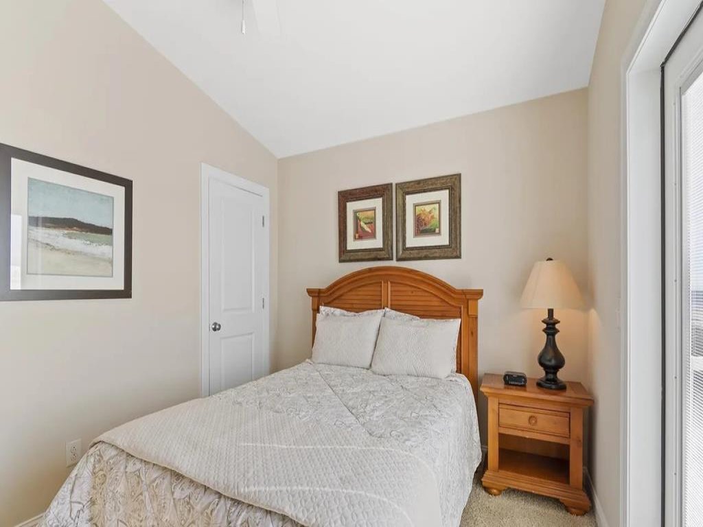 1 EZ Access / 127 Ocean Blvd West Vacation Rental in Holden Beach - RedAwning
