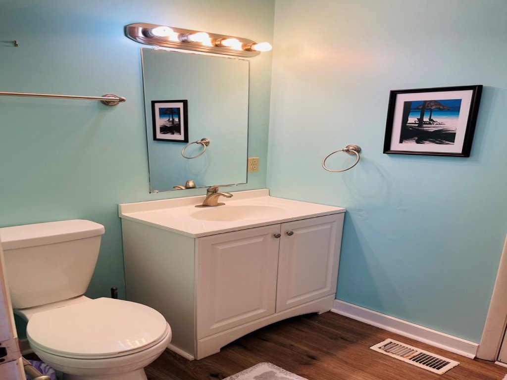 3/4 Time / 569 Ocean Blvd West Vacation Rental in Holden Beach - RedAwning