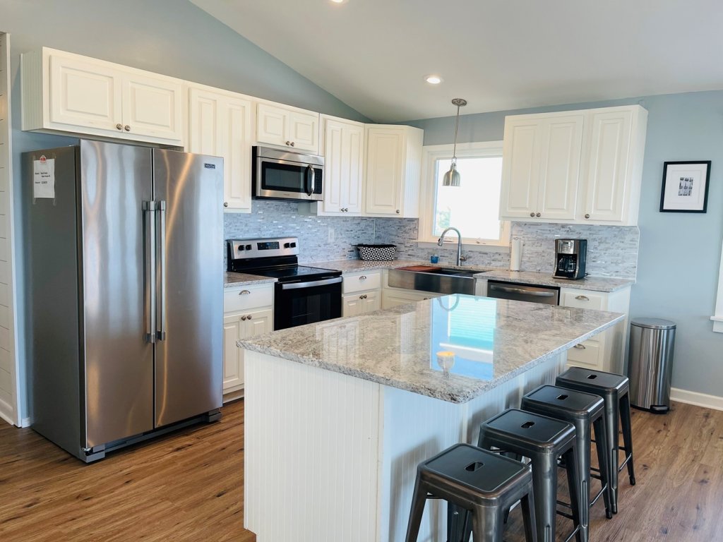 3/4 Time / 569 Ocean Blvd West Vacation Rental in Holden Beach - RedAwning