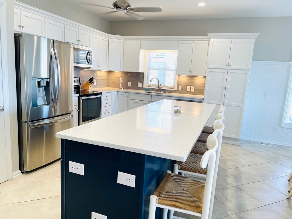 FINS to the Left / 1295 Ocean Blvd West Vacation Rental in Holden Beach - RedAwning