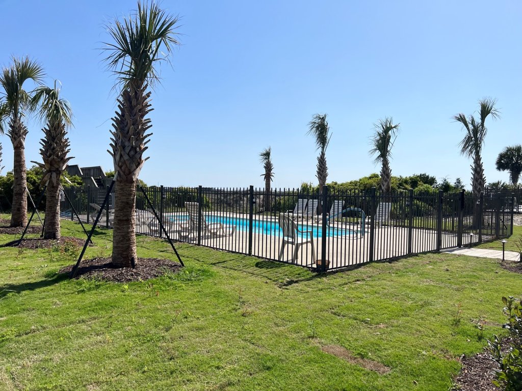 FINS to the Right / 1295 Ocean Blvd West Vacation Rental in Holden Beach - RedAwning