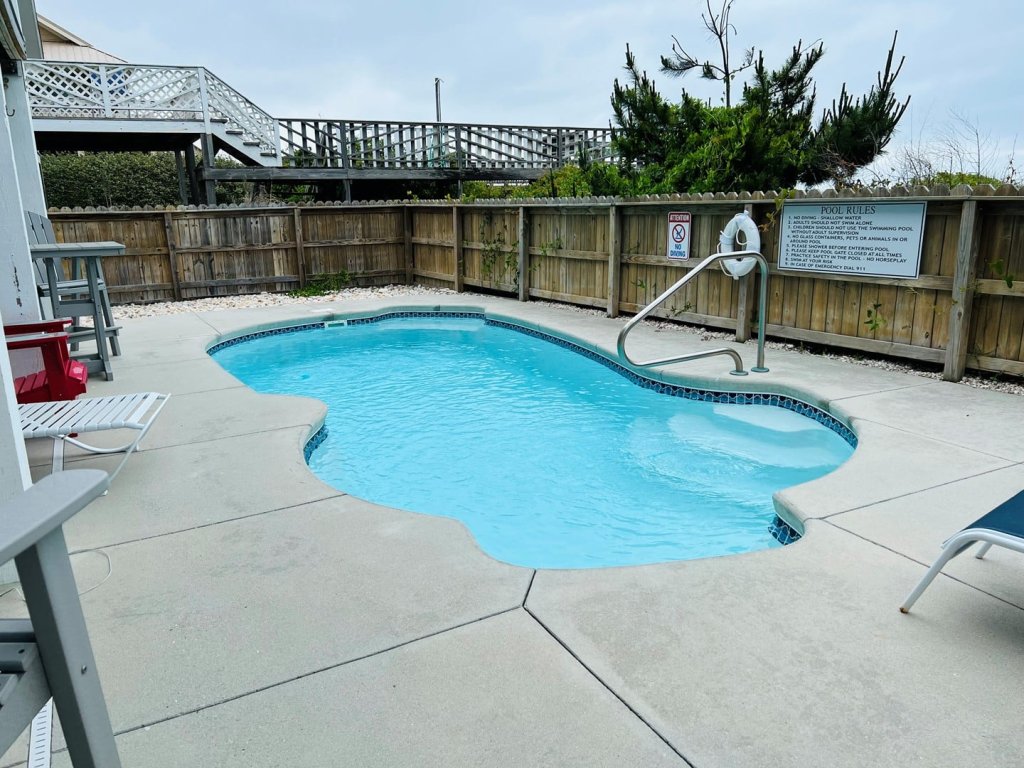 Beach Time / 145 Ocean Blvd West Vacation Rental in Holden Beach - RedAwning