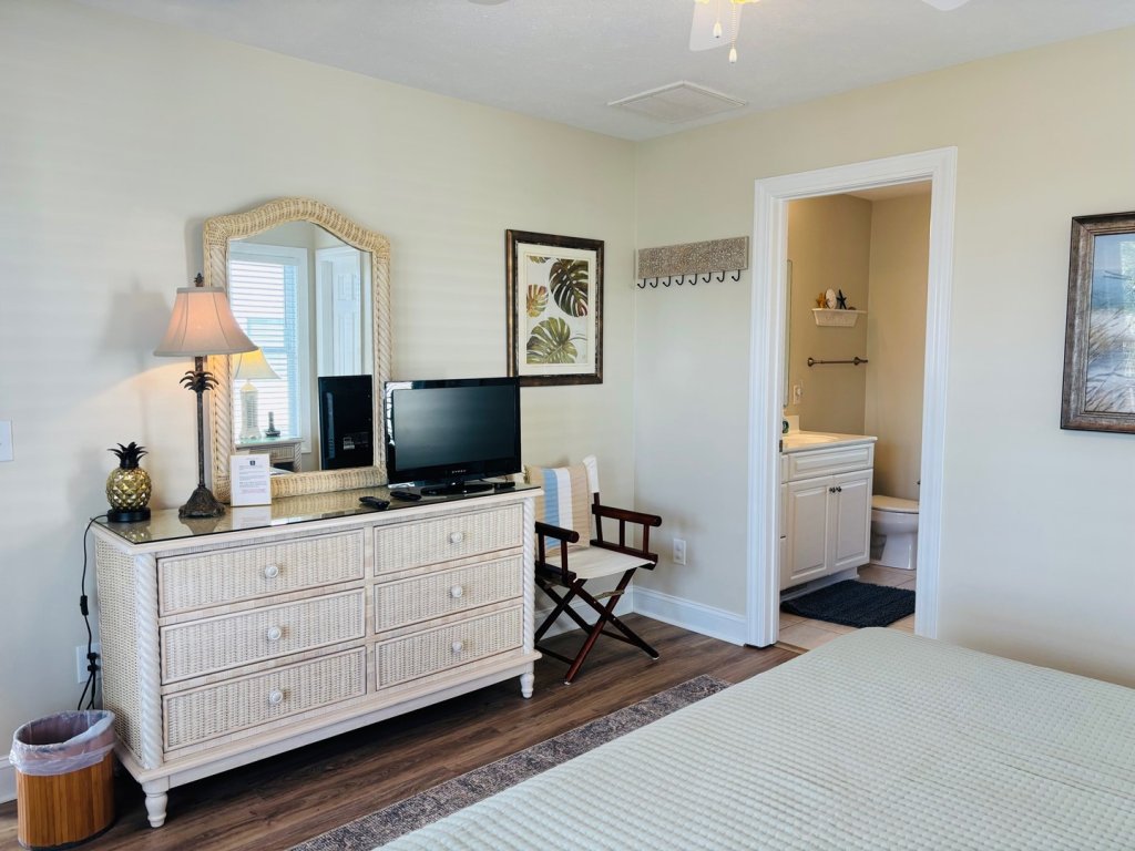 Beach Ya There / 1156 Ocean Blvd West Vacation Rental in Holden Beach - RedAwning