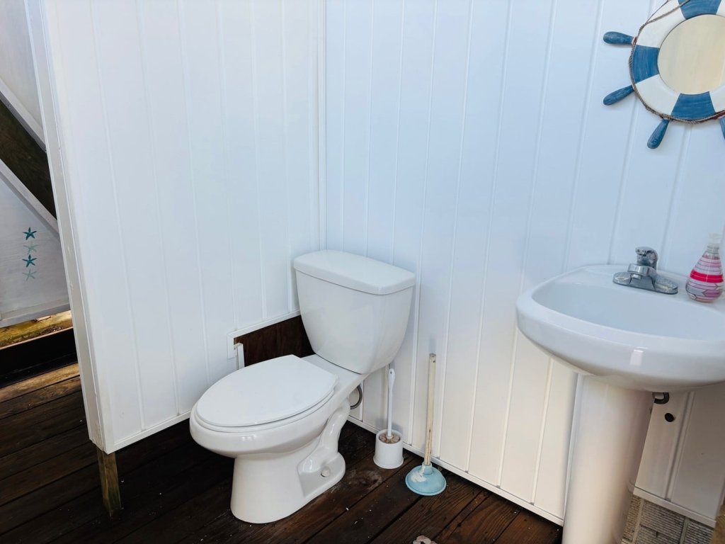 Beach Ya There / 1156 Ocean Blvd West Vacation Rental in Holden Beach - RedAwning
