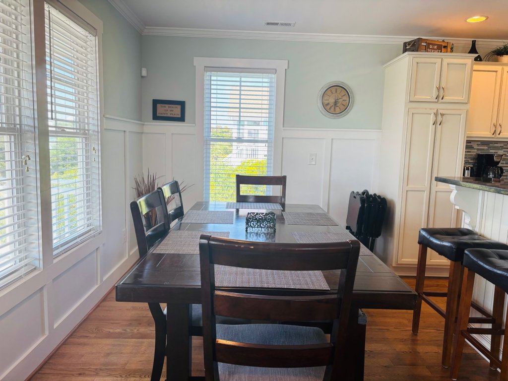 Blue Sunset / 108 Seagull Dr Vacation Rental in Holden Beach - RedAwning