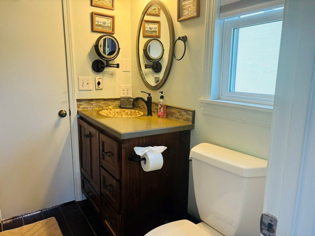 Clamelot / 221 Ocean Blvd West Vacation Rental in Holden Beach - RedAwning