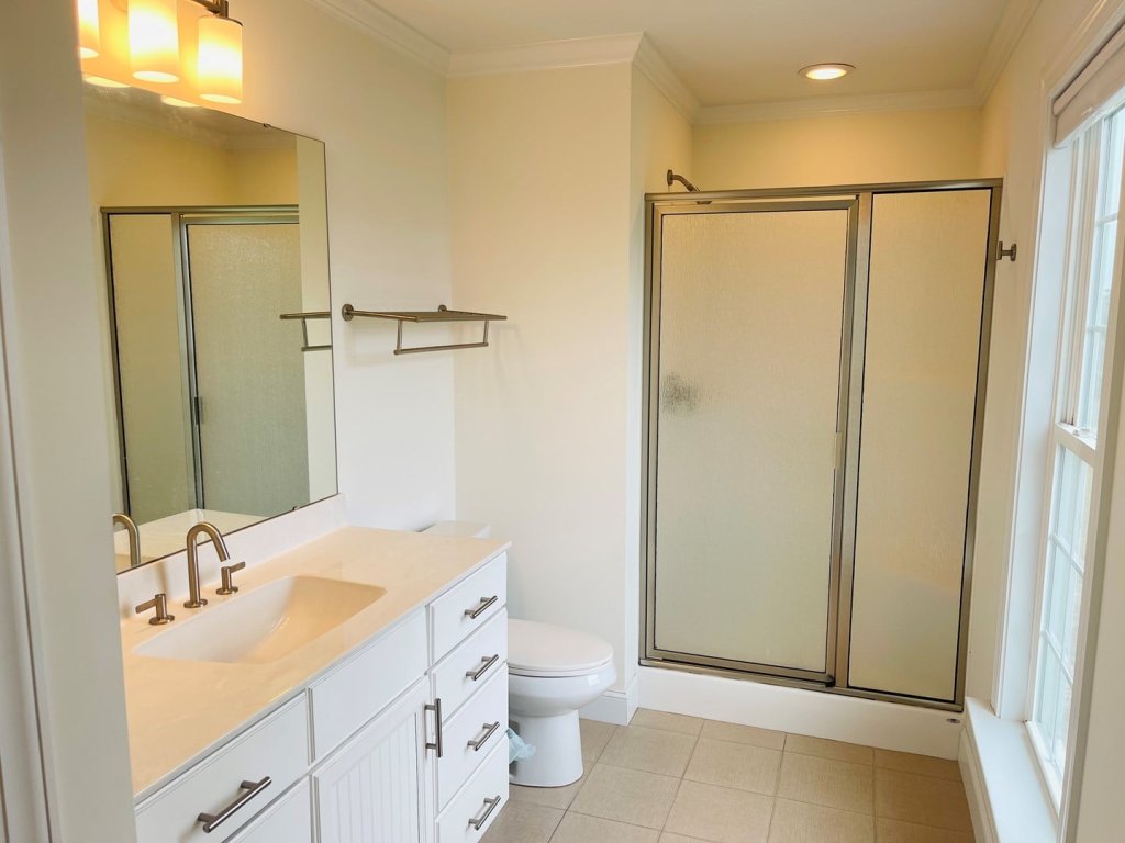 Compass Rose / 109 Sunshine Vacation Rental in Holden Beach - RedAwning