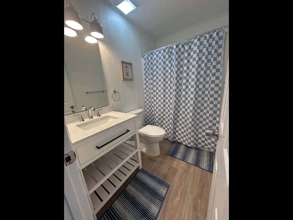 Eastside-Duplex / 837 Ocean Blvd West Vacation Rental in Holden Beach - RedAwning